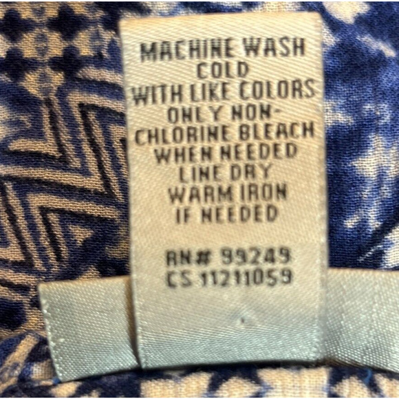 Catherines Womens 4X Blue White Geometric Boho Patchwork Top Boho Rayon Long Slv - Picture 5 of 7